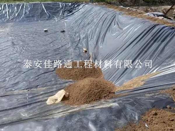 購買防滲土工膜須關(guān)注哪些基礎(chǔ)問題？