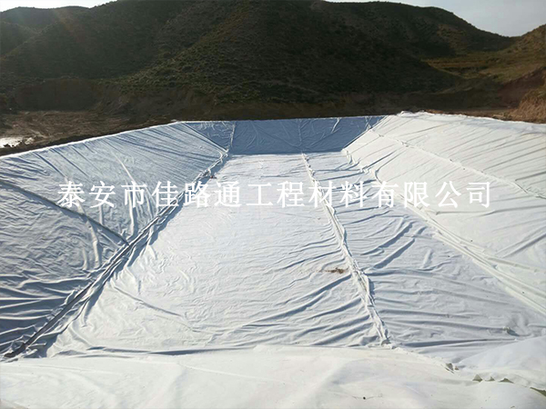 滌綸土工布施工細(xì)節(jié):確保工程品質(zhì)的秘訣 滌綸土工布施工細(xì)節(jié):確保工程品質(zhì)的秘訣